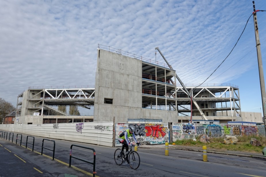 Port_Travaux_9_006_01_DxO