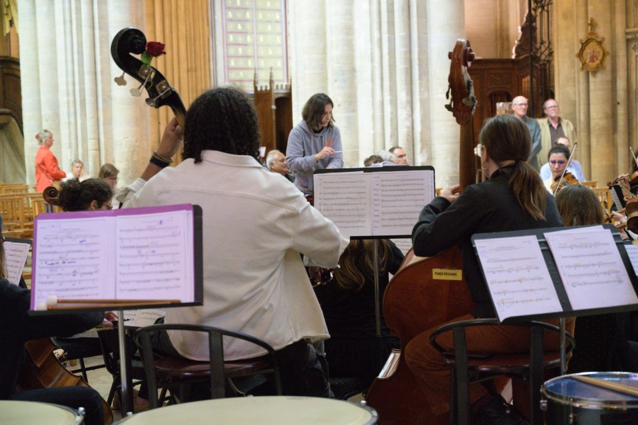COUR en la Cathédrale de Bayeux : Requiem pour les&nbsp;vivants